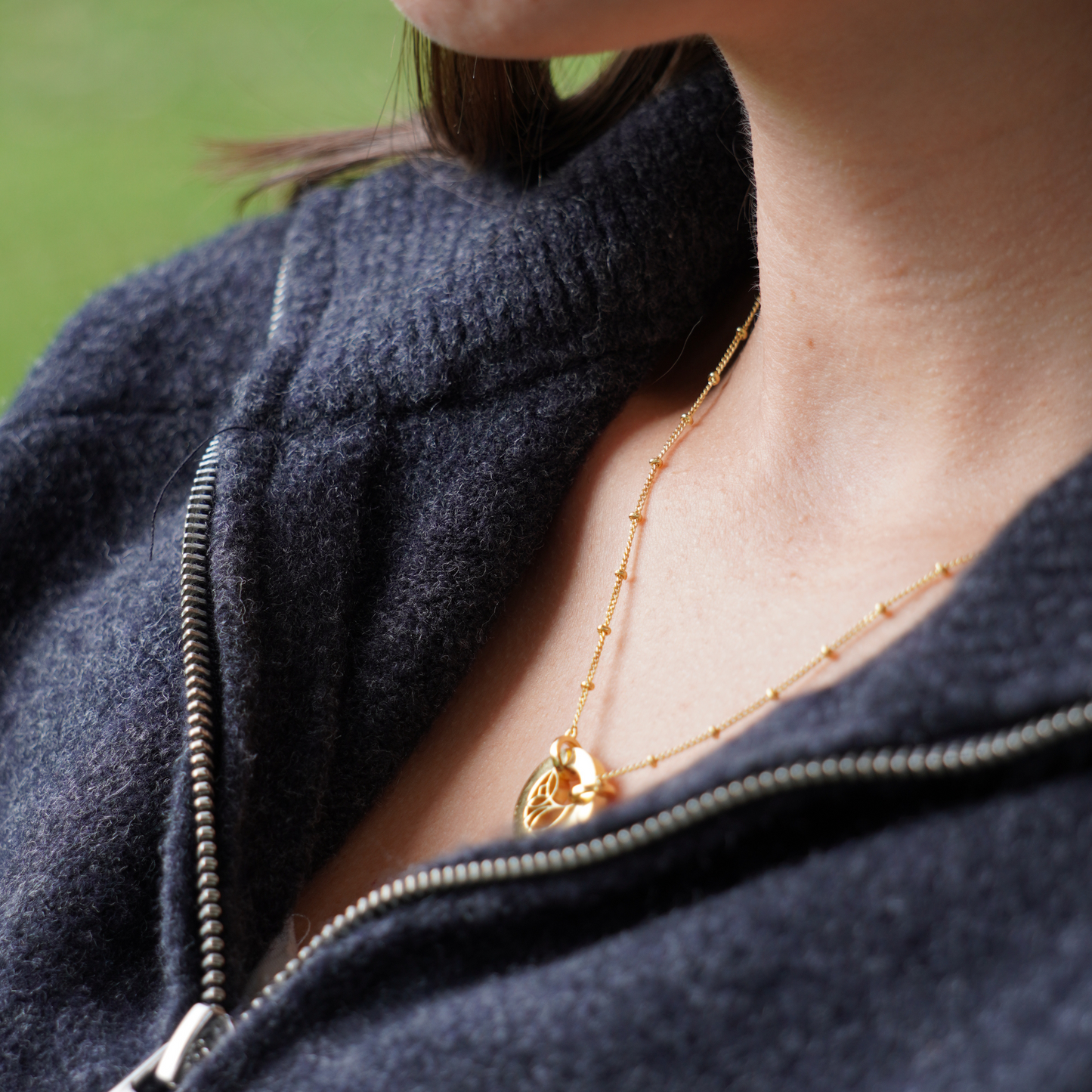 STB FLOWER CHARM DOT - CHAIN NECKLACE