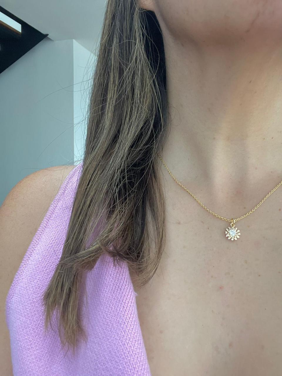 STB, FLOWER NECKLACE - KNOWLEDGE IS POWER