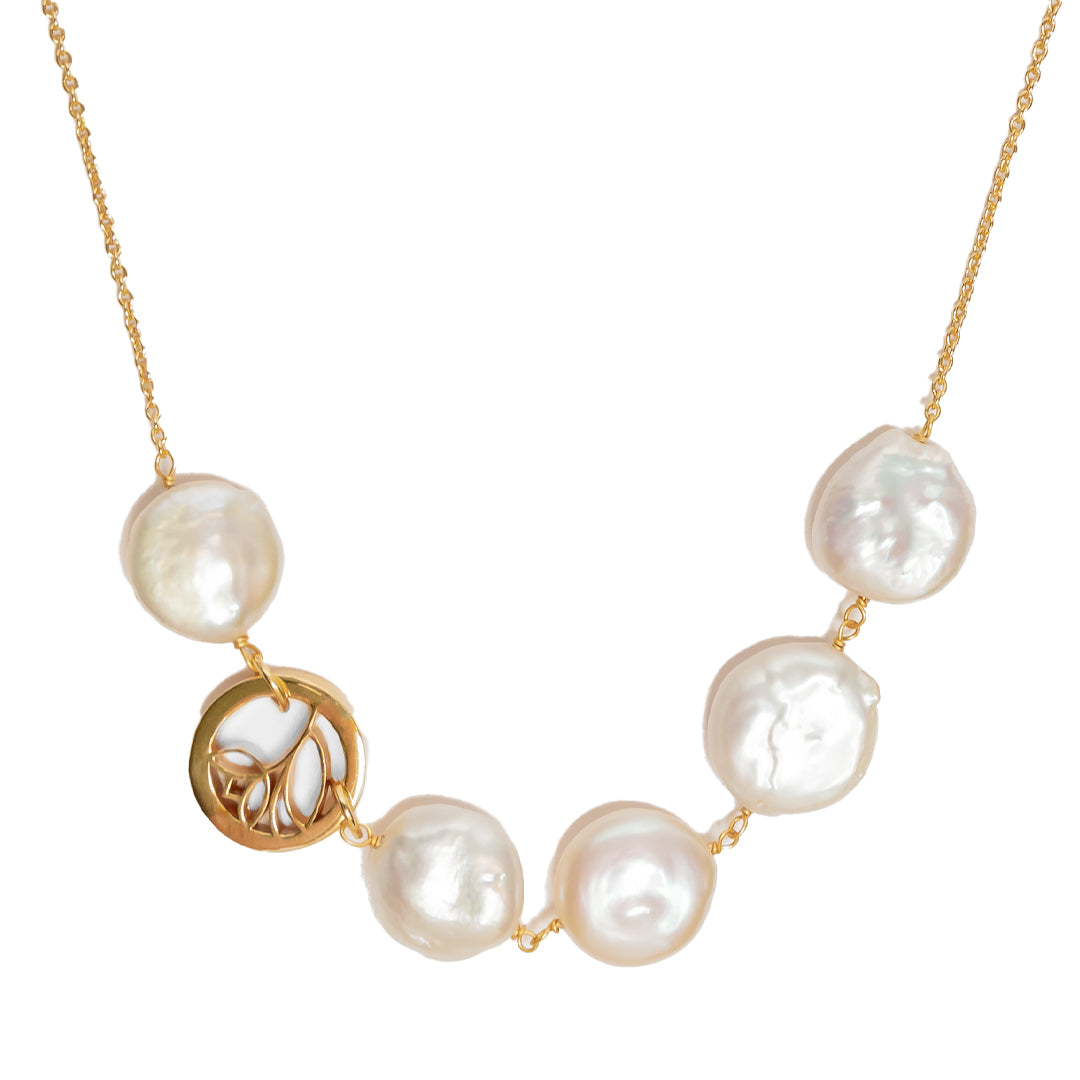PEARLS & FLOWER BLOSSOM NECKLACE
