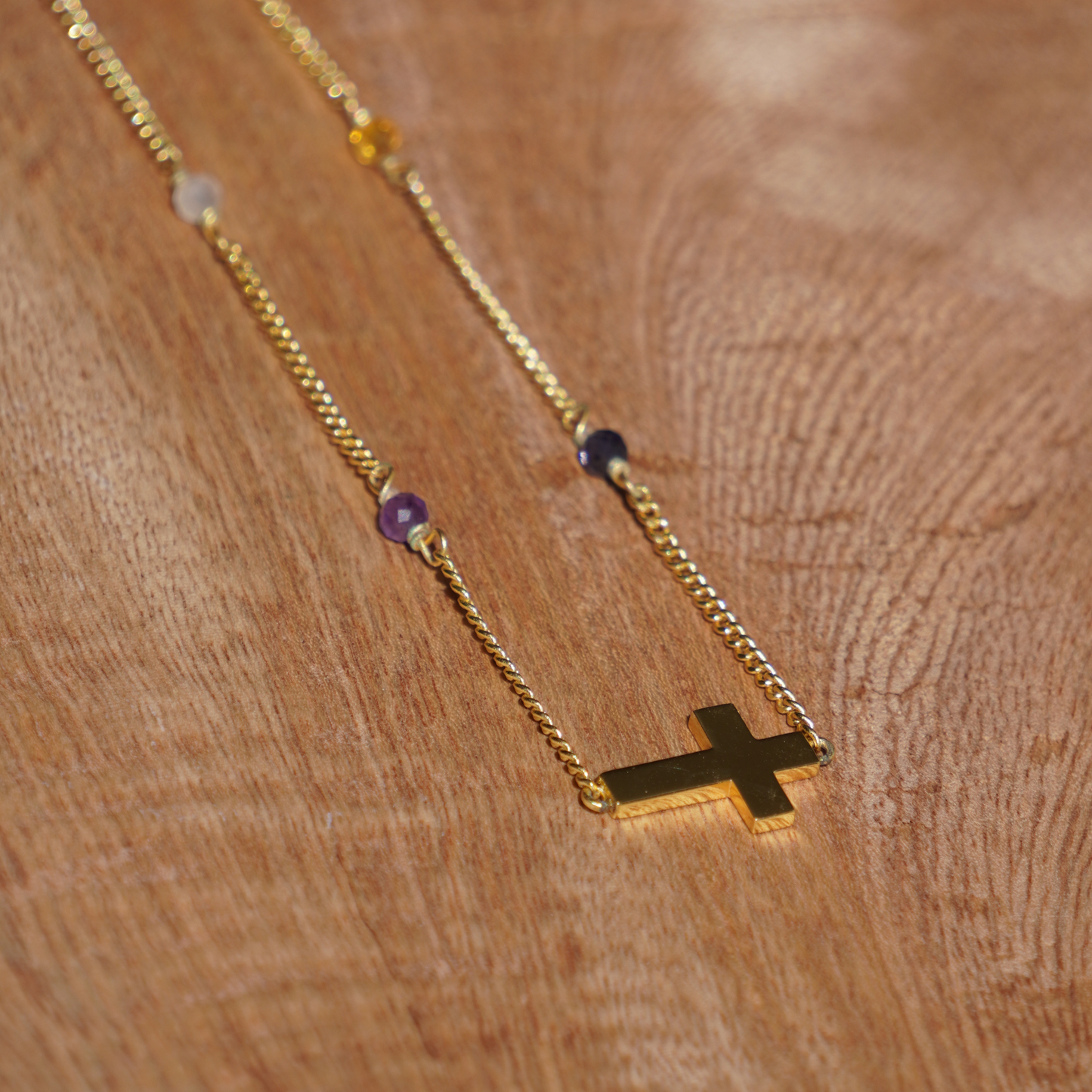STB, CROSS MULTI COLOR CHAIN