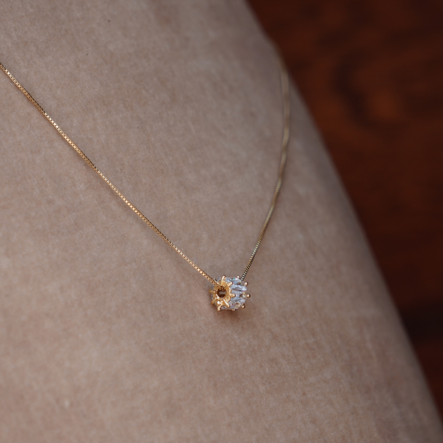 STB, LUMINOUS BLOSSOM NECKLACE