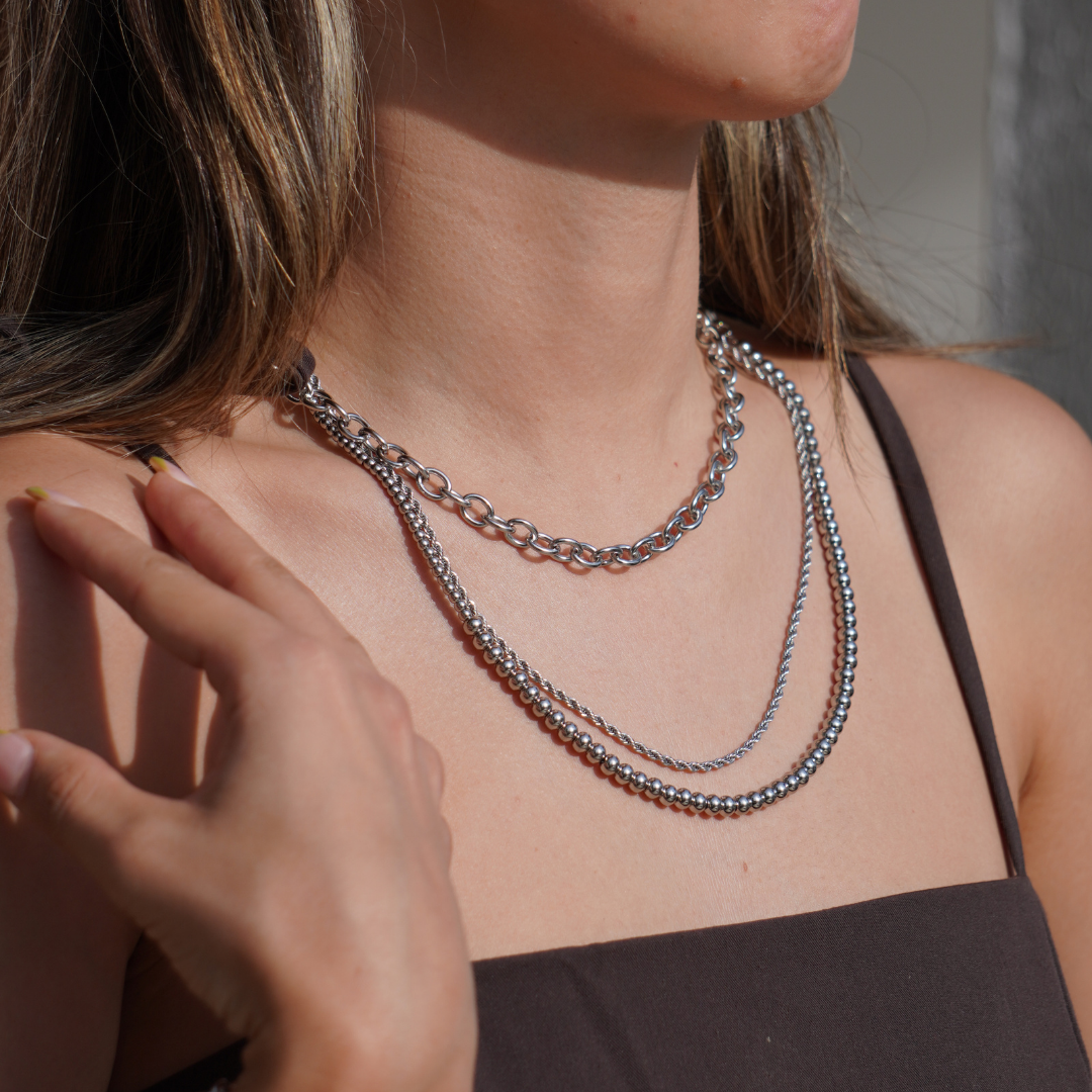 STB, CLARA SILVER NECKLACE